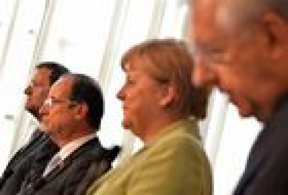 La canciller Angela Merkel rechaza la inyección directa de fondos a la banca