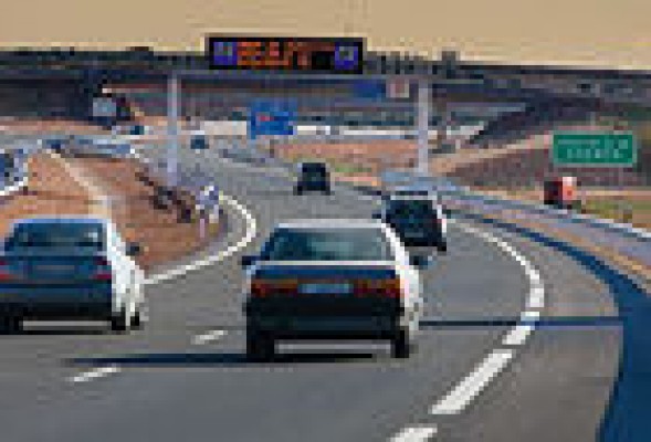 Ferrovial y Sacyr logran aplazar la deuda de la R-4