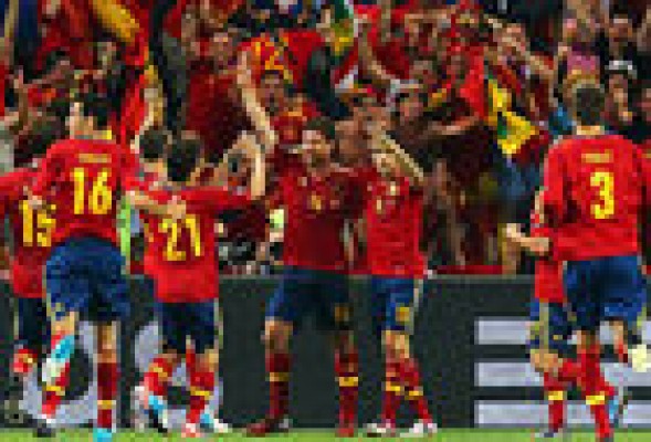 El campeón quiere mandar a casa a Portugal 