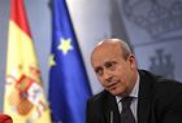 Los universitarios con beca que no aprueben el 50% de la asignaturas devolverán el dinero