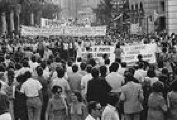 L'Estatut cumple 30 años en el peor momento del autogobierno por la crisis de la Generalitat