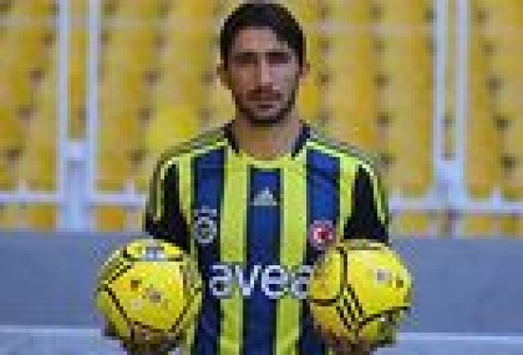 Topal vendido al Fenerbahçe por 4.5 millones 