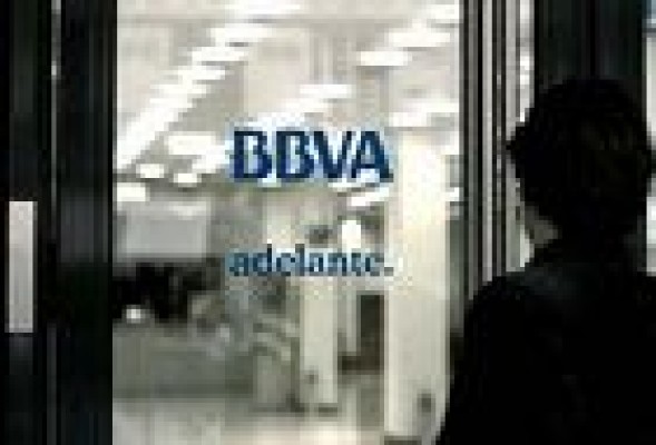 Los bajistas intensifican su presencia sobre el BBVA y Bankia