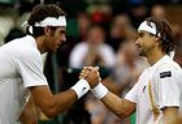 Ferrer vence a Del Potro y jugará en cuartos ante Murray