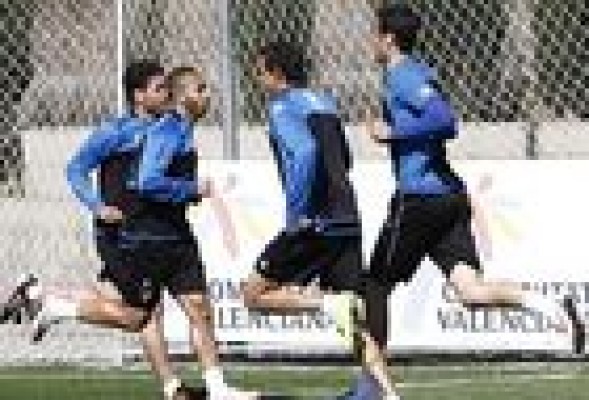 El 'EuroLevante' arranca su puesta a punto en Buñol 