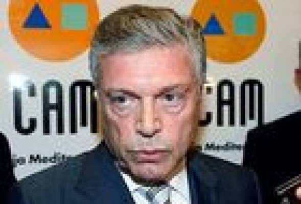 Crespo dice que temió ser tachado de sexista si se quejaba por las retribuciones de Amorós