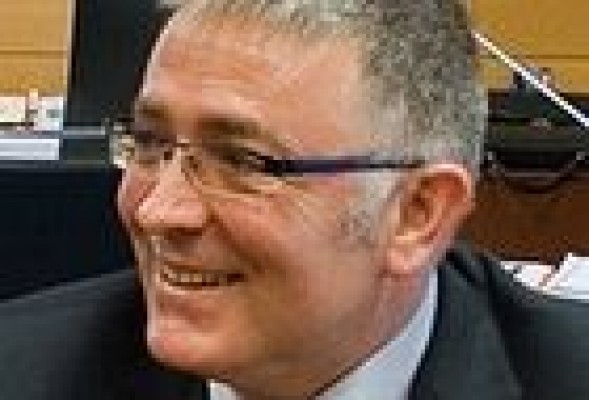 El Instituto de Biomecánica podría sobrevivir con una gestión 'mercantil' si le pagaran las deudas