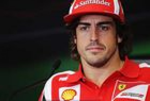 Alonso reconoce que sus rivales son Hamilton y Red Bull 