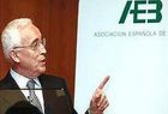 La banca reduce sus depósitos un 7% hasta mayo frenando la tendencia creciente