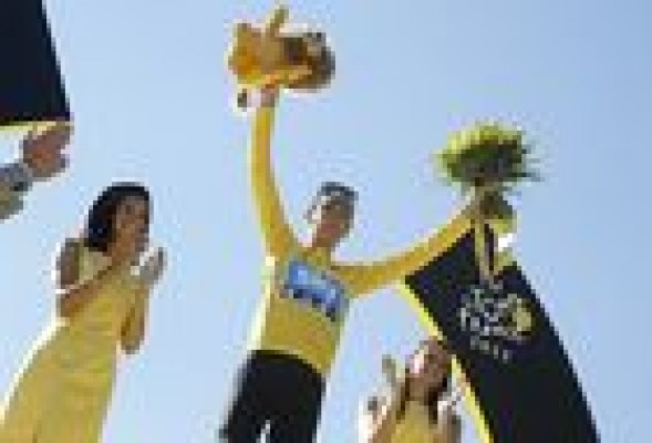 Wiggins gana el Tour siendo el primer británico que lo logra 
