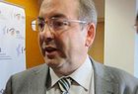 El conseller de Sanidad no descarta que se aplique el 'modelo Alzira' en la reforma sanitaria