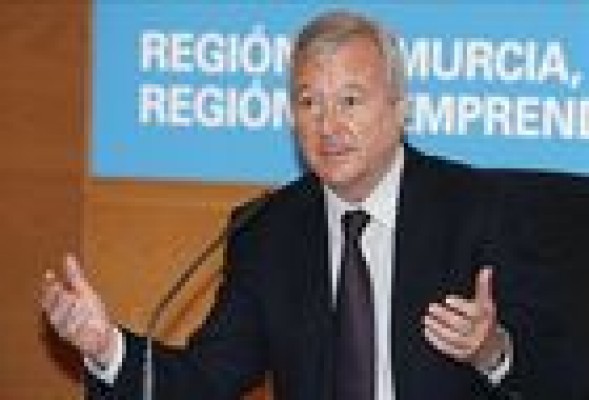 Valcárcel confirma que Murcia pedirá hasta 300 millones al Estado en septiembre