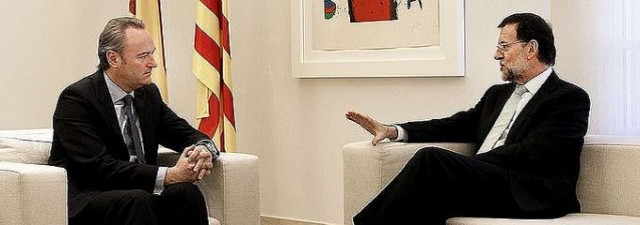 Rajoy cambia la conferencia de presidentes en Valencia por una 'conjura' en la sede de Génova