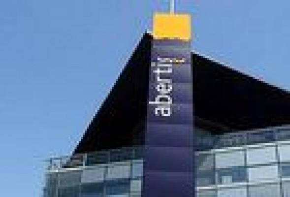 Abertis incorporará a la canadiense Brookfield como socio en la operación con OHL