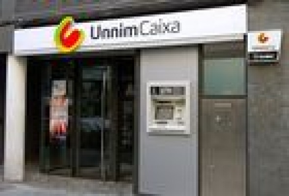 Bruselas autoriza la ayuda pública de 2.869 millones para la venta de Unnim al BBVA