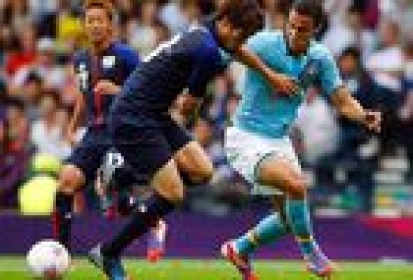Japón sorprende a España en el debut (1-0)