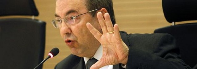 El Consell, en peligro de lastrar el déficit enterrando los 360 millones de la reforma sanitaria