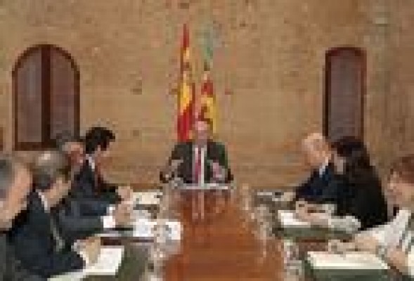 Fabra propondrá en Les Corts la reducción de organismos como síndics, CVC, AVL y CJC