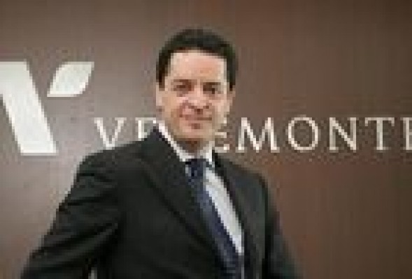 Enrique Bañuelos compra el 55% del gestor de centros comerciales brasileño Fitout