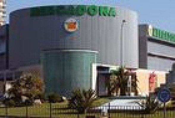 Mercadona invierte ocho millones en un nuevo centro de servicios en Albalat dels Sorells