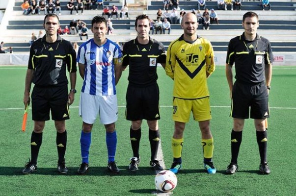 Un veterano árbitro con el que ni Hércules ni Mestalla conocen la victoria