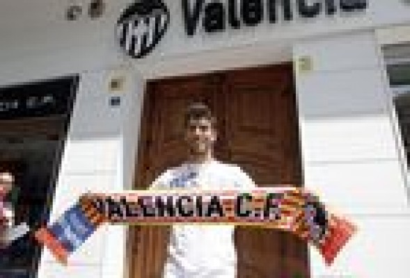 El Valencia desestima la cesión de Dídac Vilà por su estado físico