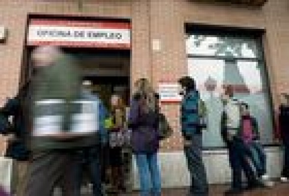     El plan Prepara ha beneficiado a 500.859 personas desde febrero de 2011