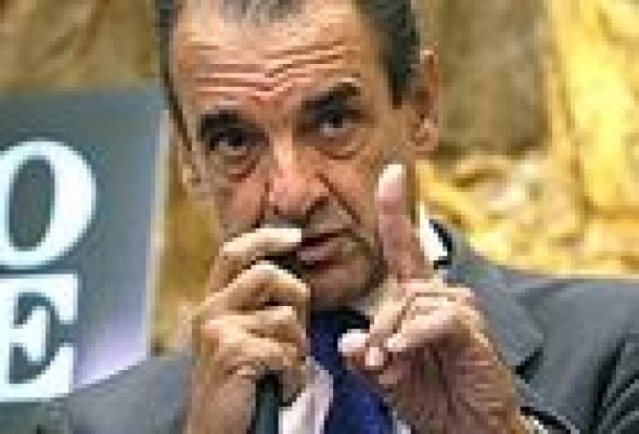 Mario Conde atrae en Valencia a dirigentes del Partido Popular críticos con la evolución del partido
