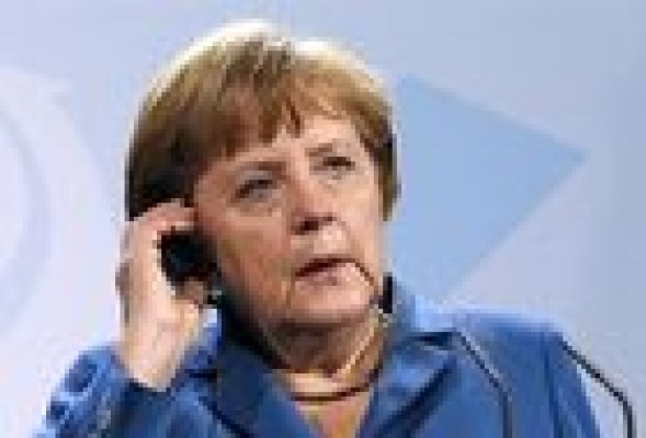 Merkel cree en el riesgo de 