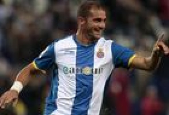 El Villarreal ficha al 'rifle' Pandiani y a su hijo para el filial 