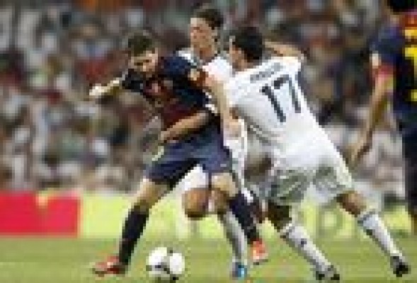 El Real Madrid gana la Supercopa sufriendo hasta el final (2-1) 