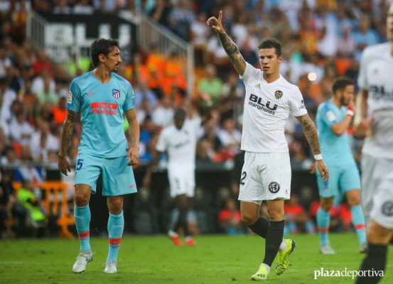 Santi Mina acelera para volver