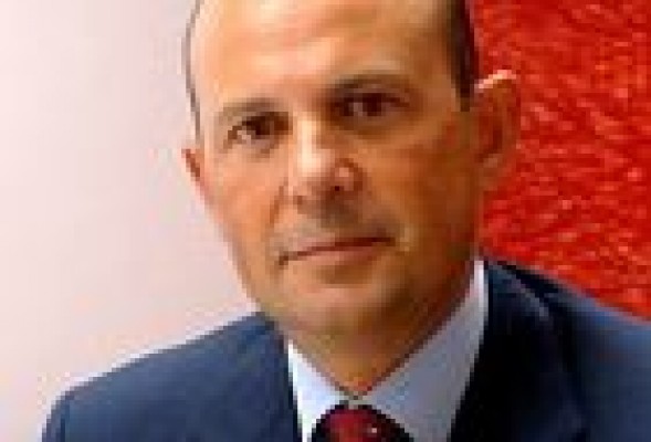 Eduardo Beut recupera su plaza de inspector fiscal