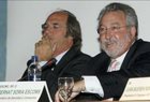 El PSPV 'ficha' a Bernat Soria para Sanidad y tienta al exministro Gabilondo para Educación