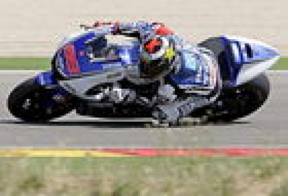 Lorenzo y Pedrosa entrenan en Motorland pensando en el Mundial 