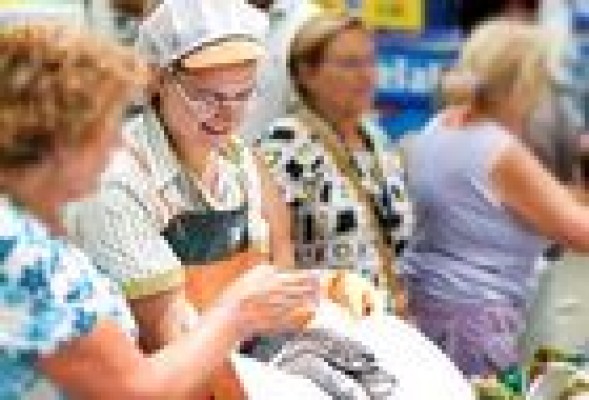 Mercadona estrena la primera convalidación de la experiencia laboral con títulos oficiales de FP
