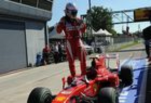 Alonso consigue seguir la estela de los McLaren los libres de Monza 