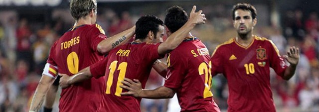 España empieza su ruta hacia Brasil 2014 