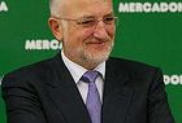 Juan Roig desbanca a César Alierta (Telefónica) como tercer empresario más influyente de España