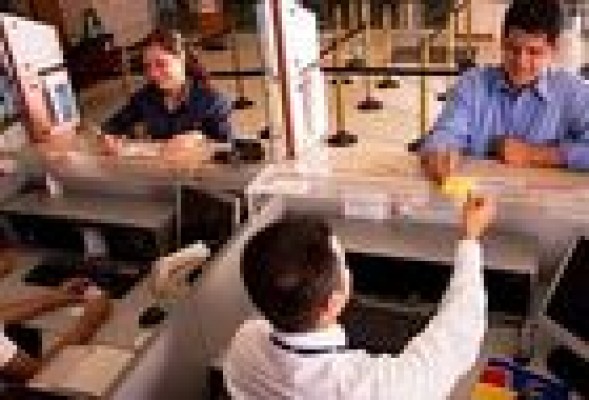 El nivel de satisfacción de los españoles con sus bancos es mayor si es una filial extranjera