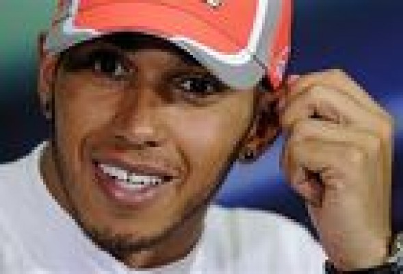 Hamilton reconoce que será muy complicado alcanzar a Alonso