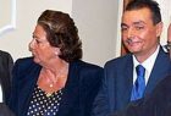 El Ayuntamiento y la CEV se enfrentan por el Palacio de Congresos en el pleno de la Cámara 