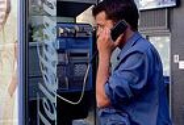 Valencia, campo de pruebas de Telefónica en la guerra de la telefonía