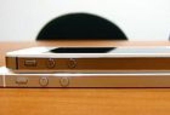 Probamos el iPhone 5 y lo ponemos frente al 4S