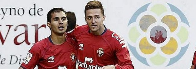 Un Levante sin alma sale goleado de Pamplona 