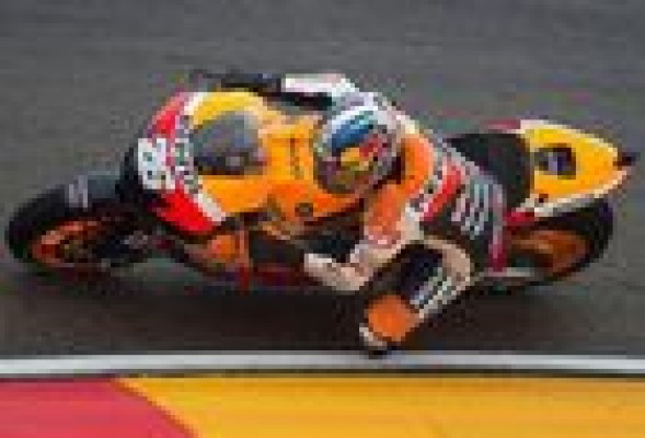 Pedrosa se pasea en Aragón y promete dar guerra por el título