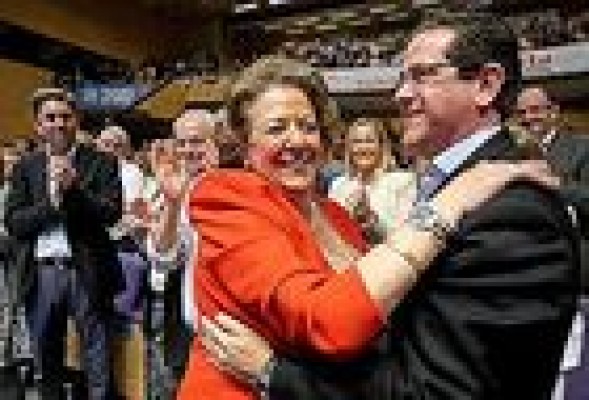Rita Barberá acusa su pérdida de poder con la fuga de su delfín a las filas de Alberto Fabra