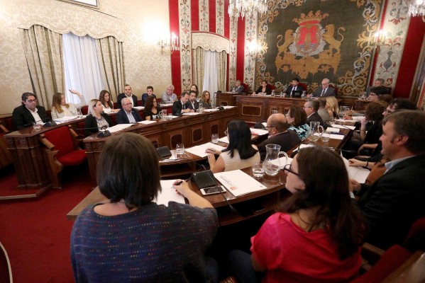 El debate sobre Alicante: ¿una pugna entre PP-Cs y el extinto tripartito sin participación vecinal?