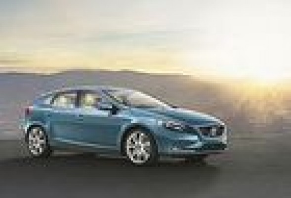 Volvo reinventa la seguridad con el V40