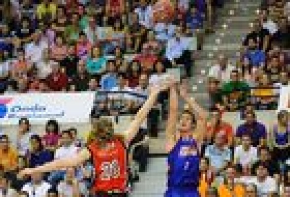 Valencia Basket remonta y gana en último segundo (77-78)